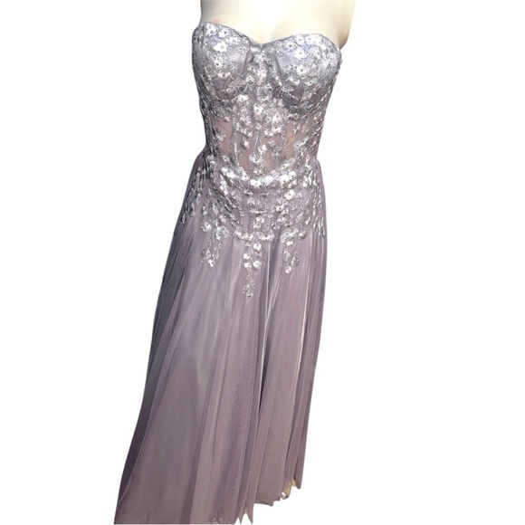 Blondie Nites dusky lavender Strapless  Embellished lace & Chiffon Gown Size 5 - Picture 1 of 16